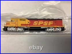Athearn #15386 N scale Santa Fe EMD FP45 diesel with DCC and Sound Rd. #7990