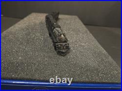 Athearn Challenger 4-6-6-4 Union Pacific 3985 N Scale Locomotive See Details