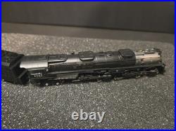 Athearn Challenger 4-6-6-4 Union Pacific 3985 N Scale Locomotive See Details