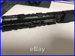 Athearn D&RGW 4-6-6-4 Challenger. Undecorated Loco With Dcc And Sound And Fob