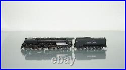 Athearn Genesis 4-6-6-4 Challenger Union Pacific 3943 DCC withSound N scale