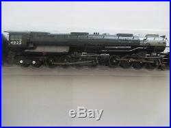 Athearn N Scale Union Pacific #4023 4-8-8-4 Big Boy Steam Locomotive DCC/Sound