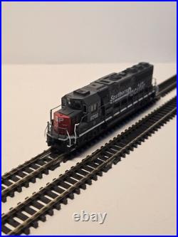 Atlas 40004917 N Scale EMD GP-60 GOLD DCC/Sound SP Cab #9761 Atlas 40004917 N Scale EMD GP-60 GOLD DCC/Sound SP Cab #9761
