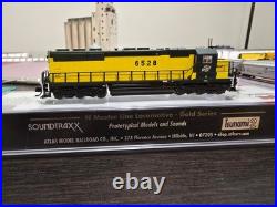 Atlas 40006009 N Master Gold Chicago & North Western SD45 #6528 withDCC and Sound
