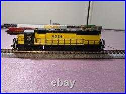 Atlas 40006009 N Master Gold Chicago & North Western SD45 #6528 withDCC and Sound