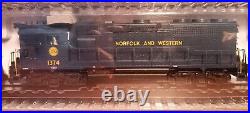 Atlas Master Gold HO Scale N & W GP40 #1374 DCC WithSound NEW