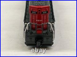Atlas Master Gold SD-9 with DCC & LokSound Sound Southern Pacific #4391 SP N-Scale
