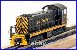Atlas N Scale Union Pacific Alco S2 switch locomotive with DCC and Sound Used