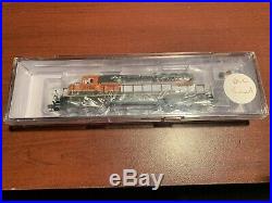BNSF nscale locomotive SD-40 With DCC SOUND