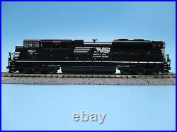 BROADWAY LIMITED IMPORTS N SCALE LOCOMOTIVE-EMD SD70ACe-NS #1063-DC/DCC-SOUND