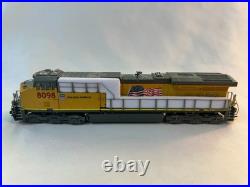 Broadway Limited 3902 N Scale GE ES44AC, Paragon III Sound, Union Pacific #8098