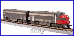 Broadway Limited 7760 N Scale SP EMD F7 AB Bloody Nose Diesel Loco #6233/8148