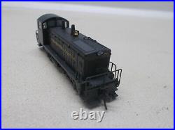 Broadway Pennsylvania Nw2 Powered Locomotive # 9250 With DCC Sound N-scale