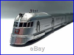 Con-Cor N DCC/Sound CB&Q Burlington 1934 Pioneer Zephyr 9900 & Extra Cars