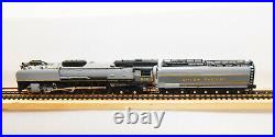 Custom Kato N Scale FEF Greyhound withDCC & Sound