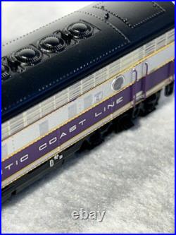 Gorgeous BLI Atlantic Coastline RR F-3 A/B Locomotive Set Paragon 4/DCC N Gauge