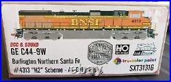 HO ScaleTrains Rivet Counter SXT31316 BNSF #4318 GE C44-9W H2 Scheme LokSound