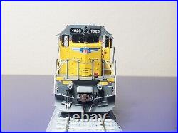 HO Scale EMD SD40-2/ SD40N, Union Pacific 1923, DCC + Sound, Athearn ATH72101