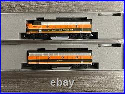KATO N Scale #106-0420 F7 A/B 2 Locomotive Set Great Northern #444A & #444B NOS