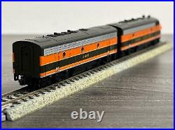 KATO N Scale #106-0420 F7 A/B 2 Locomotive Set Great Northern #444A & #444B NOS