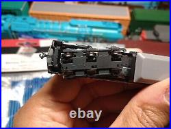 KATO N scale SDP40F Amtrak Ph. 1 501 with PRR Corrugated Set C & Amtrak Cars