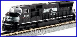 Kato 176-8607-1 N Norfolk Southern EMD SD70M Diesel Locomotive and DCC #2592 NIB