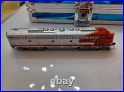 Kato DCC Sound Lights E8 Santa Fe Diesel Locomotive