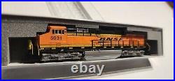 Kato N Scale GE ES44AC Diesel Engine BNSF #5931 DCC & SOUND