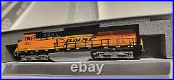 Kato N Scale GE ES44AC Diesel Engine BNSF #5931 DCC & SOUND