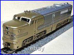 Kato N Scale Item Number 176-053l-dcc Atsf Santa Fe Pa1 53 Goldbonnet Scheme