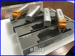 Kato Santa Fe F7 Abba 176-2125&176-2212 (yellow Bonnet) Dcc&sound