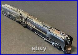Kato n scale FEF-3 UP freight steam locomotive DCC with sound