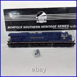 MTH Premier NS Heritage 20-20276-3 Norfolk & Western Non-Powered ES44AC O Used