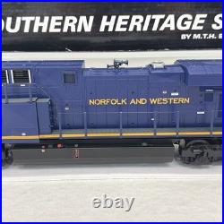 MTH Premier NS Heritage 20-20276-3 Norfolk & Western Non-Powered ES44AC O Used