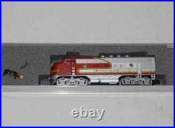 N Kato #176-1121 EMD F3A AT&SF #21 with DCC and sound installed LNIB see video