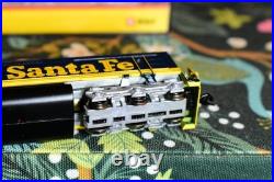 N Scale-ATHEARN 16886 Santa Fe EMD F45 Diesel Locomotive DCC & Sound #5929 EX