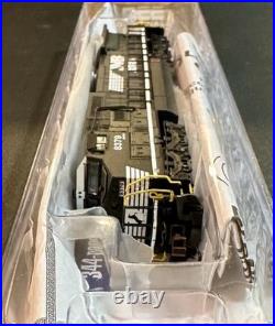 N Scale Bachmann GE DASH 8-40CW #8379 DCC+SOUND VALUE LNIB