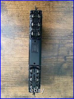 N Scale CSX SD40-2 Locomotive With Sound & DCC Equipped Paragon Diesel Cab #8043