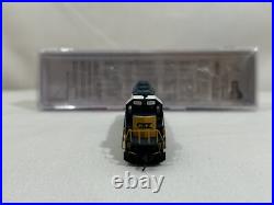 N Scale Intermountain DCC Sound Equipped CSX SD40-2 #8833