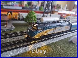 N Scale Rapido F40ph Via Rail Locomotive With DCC And Sound KatoVIApassenger Set