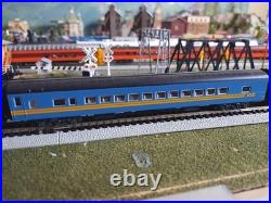 N Scale Rapido F40ph Via Rail Locomotive With DCC And Sound KatoVIApassenger Set