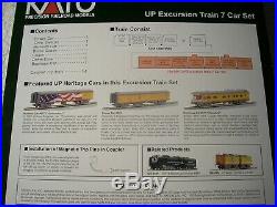 New #844 Up Factory DCC & Sound Fef-3, Water Tenders And 7 Car Pass Illuminated