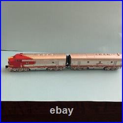 New! BWL. 7720 EMD A/B F3-Set ATSF DC/DCC/ Sound / A-Powered, B-Dummy