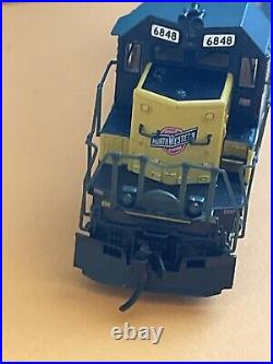 New! BWL 9953 N-Scale EMD SD40-2 CNW 6848 Sound/ DCC Ready / Stealth
