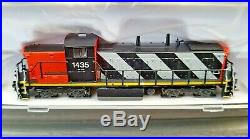 Rapido 1/160 N Scale Cn Stripe Gmd-1a Locomotive Rd# 1435 Dcc/sound 070537 F/s