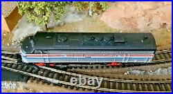 Rapido n-scale Amtrak EMD FL9 phase III with DCC and sound