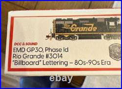 ScaleTrains EMD GP30 Phase 1d RioGrande #3014 Billboard Lettering DC Sound