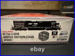 Scaletrains N Scale Norfolk Southern NS ET44AC 3610 DCC ESU Loksound